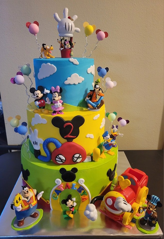 Cake by Sweet Cakes