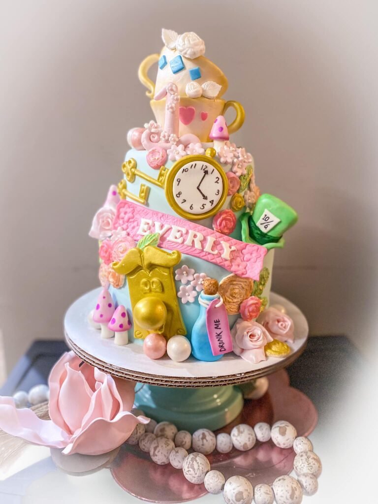 Cake by Sweet Creations