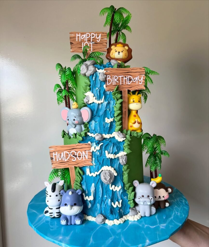 Cake from Buttercream Bliss by Zay