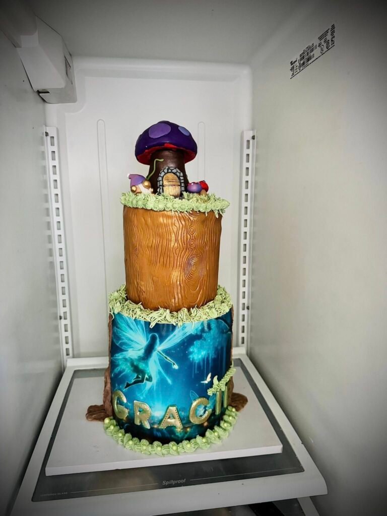 Cake by Le Belle Torte Bakery LLC