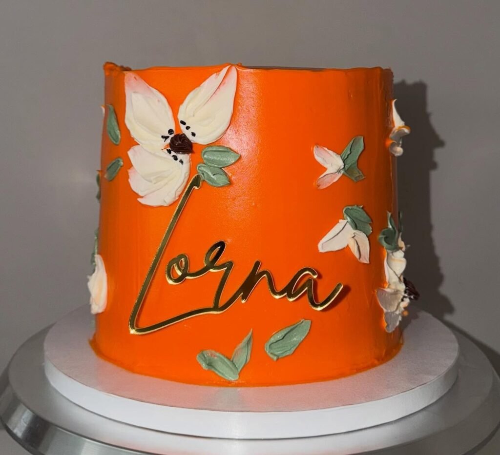 Cake by Mamá Lu’s Bakery