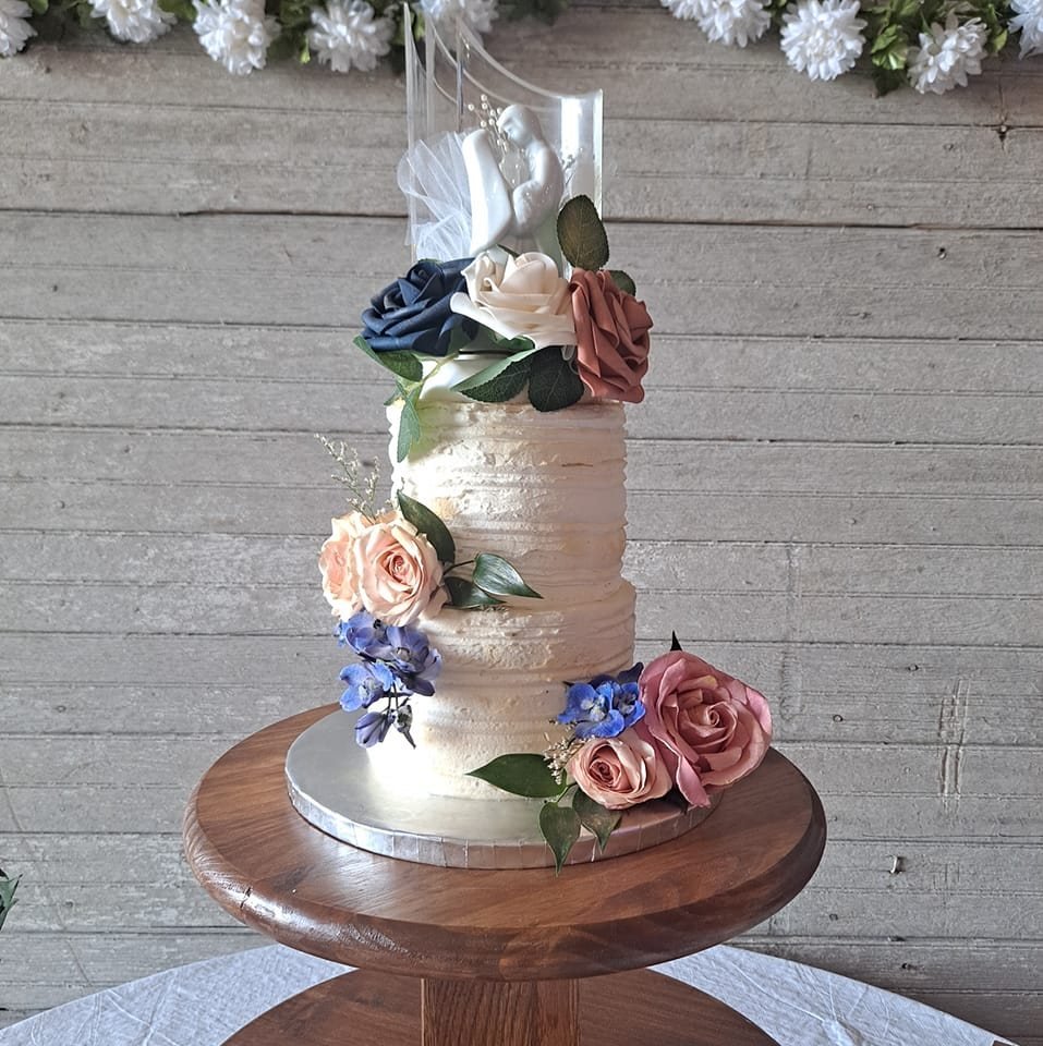 Cake by Shawna's Boujee Bakes
