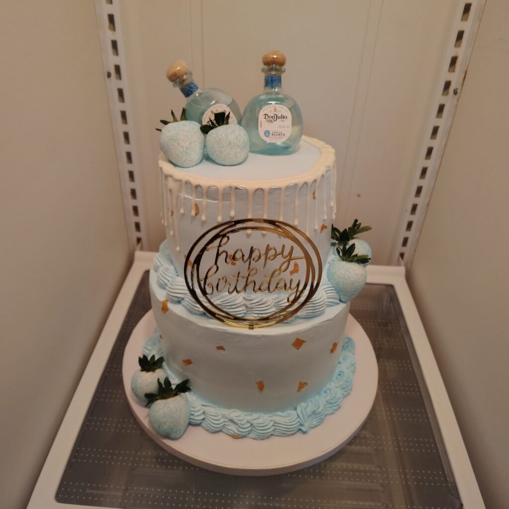 Cake from Sweet Delights by Veronica