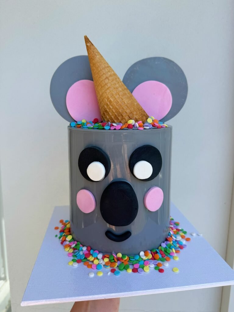 Koala Smash Cake by Lil Sprinkles Bakery