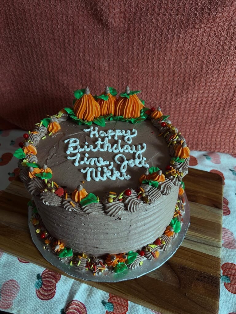 Cake by Chelsey A Bakes