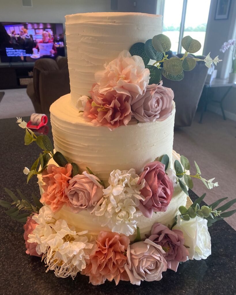 Cake by Hanna Bakes Cake