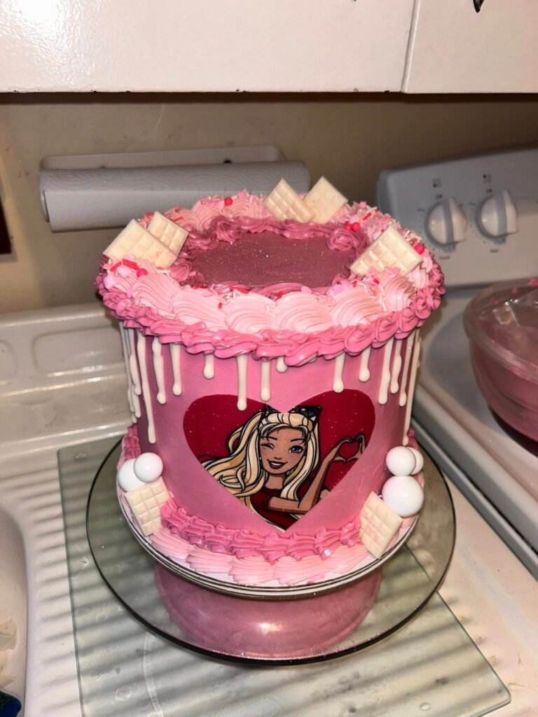 Cake by Heavenly Homemade