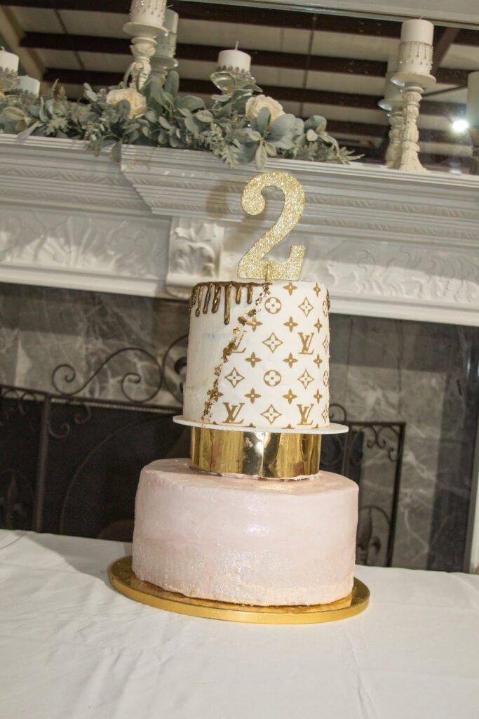 Cake by Jade's Sweet Side