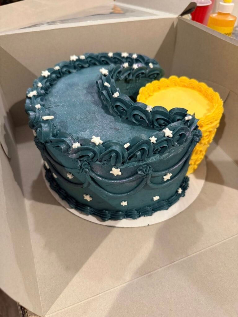 Cake by Keek’s Tiny Treats