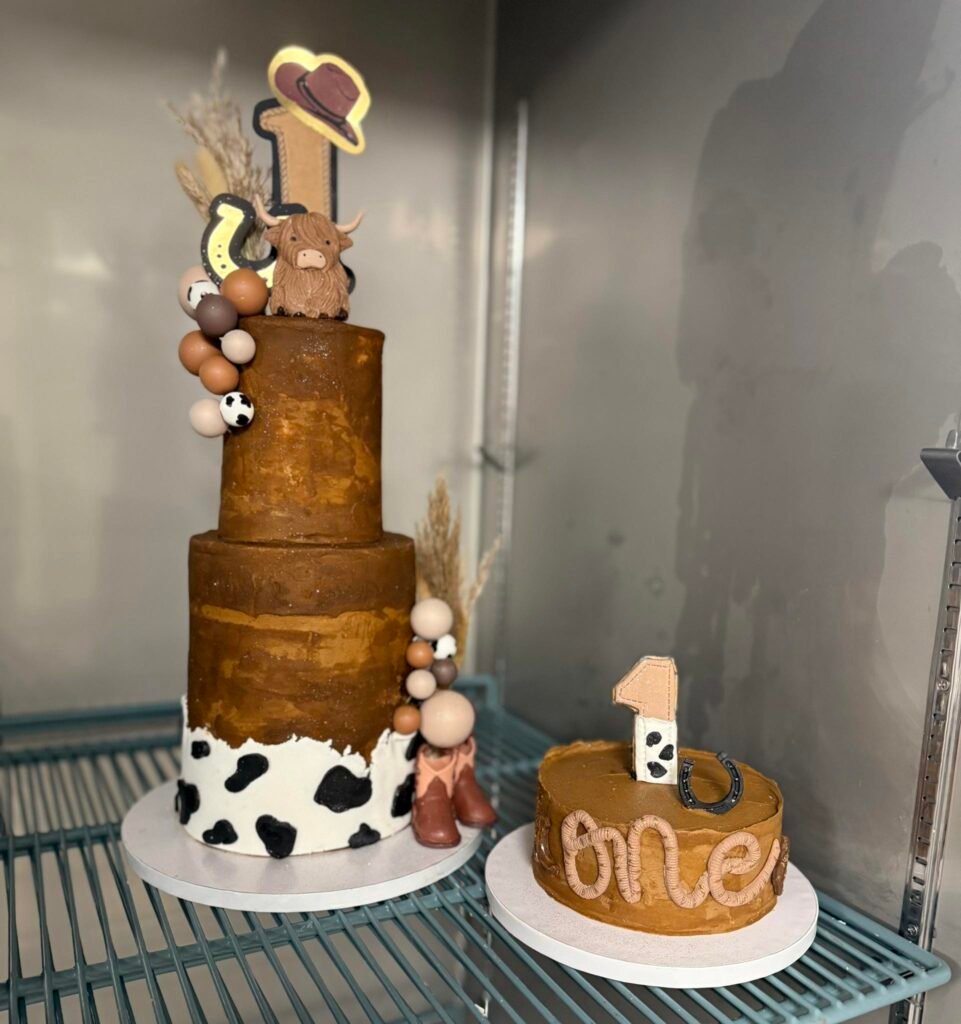 Cake by Pink Bows Bakery