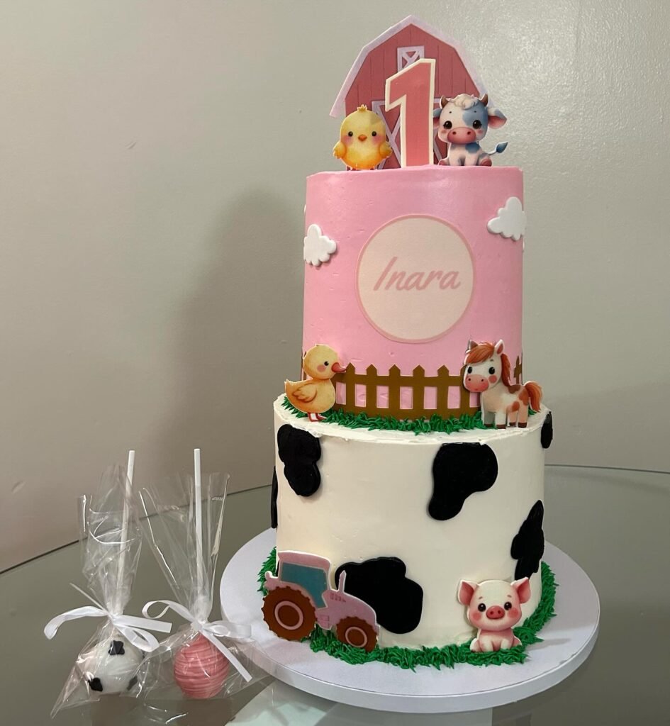 Cake by Sweet & Savvy