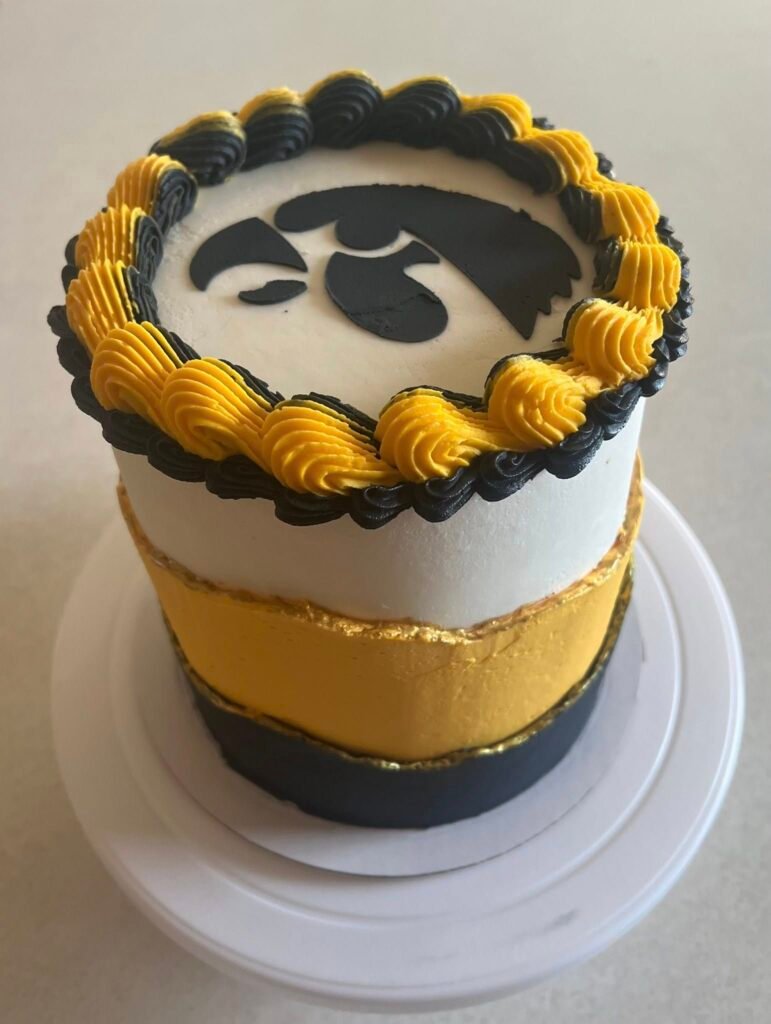 Cake from Cakes by Cori