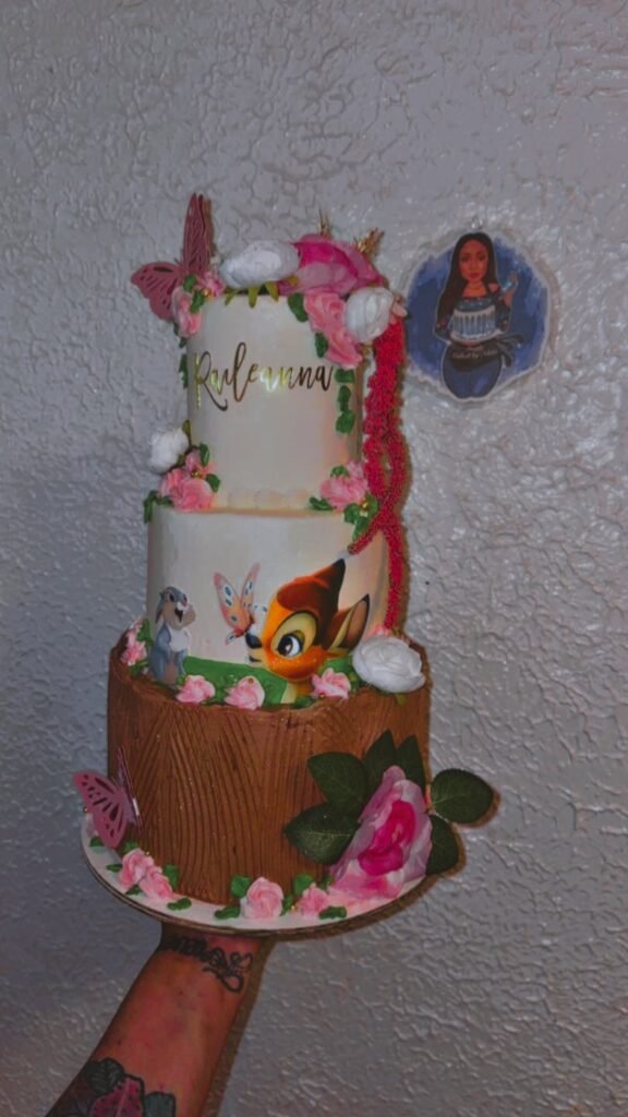 Cake from Simply Caked by Nikki