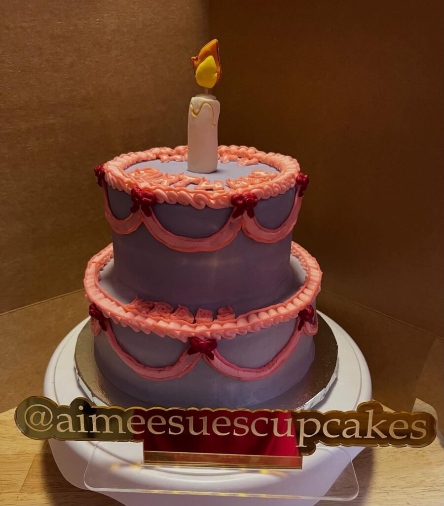 Cake by Aimee Sue's Cupcakes