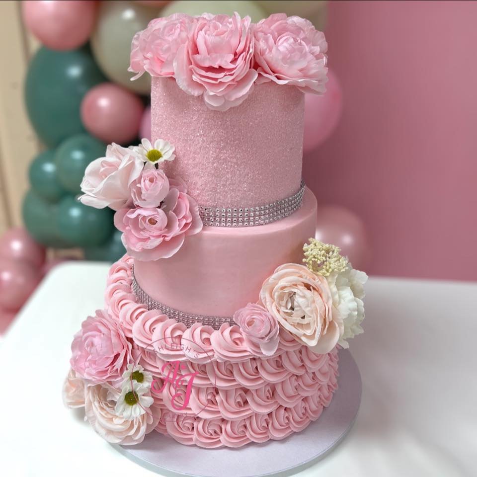 Cake by Ashleigh’s Cakery