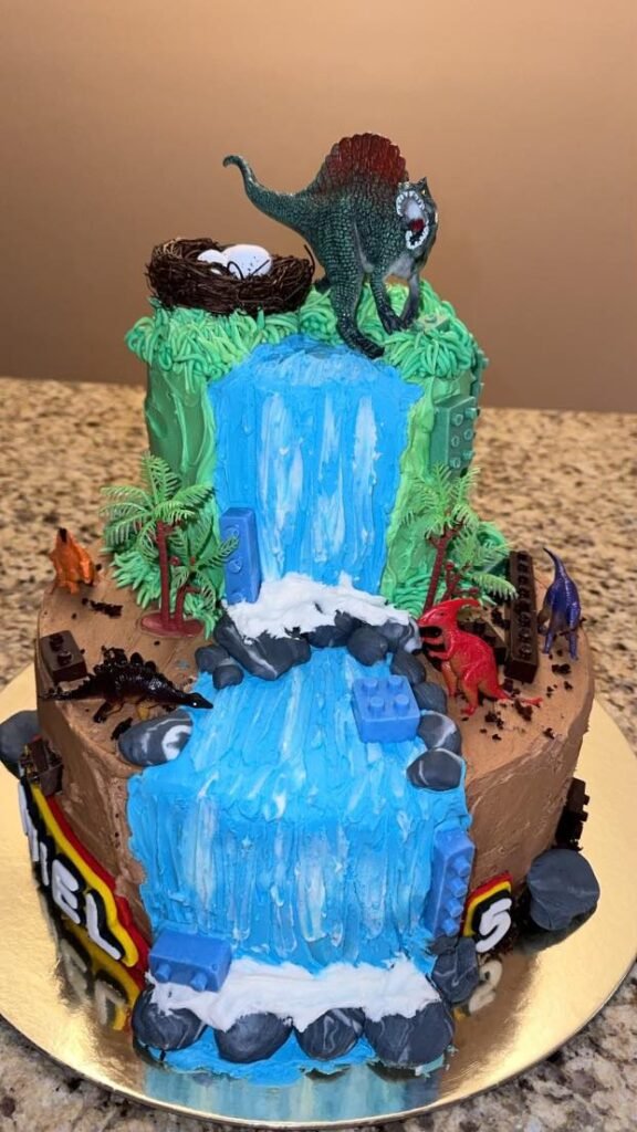 Cake by Dali’s Sugar Wonderland