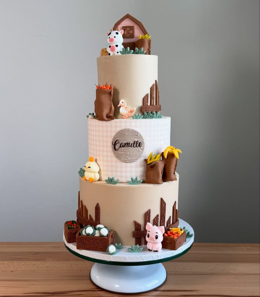 Cake by Dulce Capullo