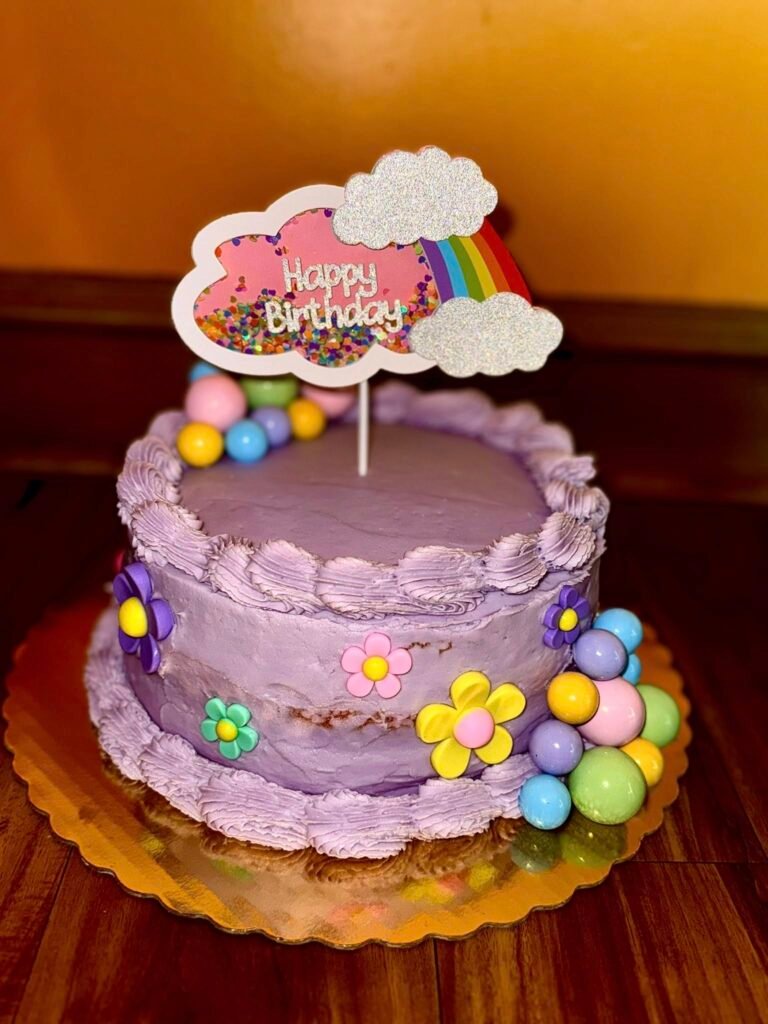 Cake by Kay’s Sweets & Treats