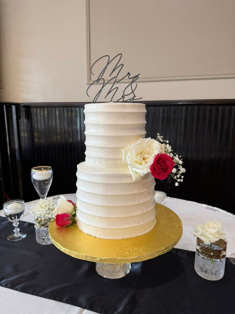 Cake by She’s Bakin’ Me Crazy