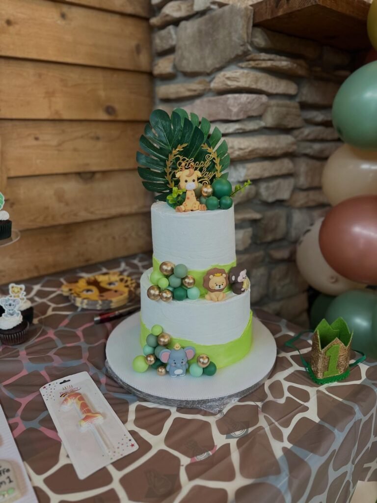 Cake by The Whimsy Baker