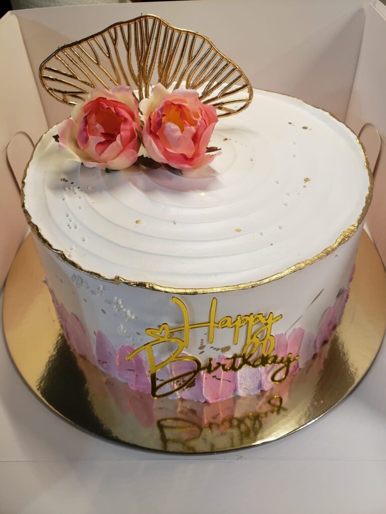 Cake by Maria's Cakes
