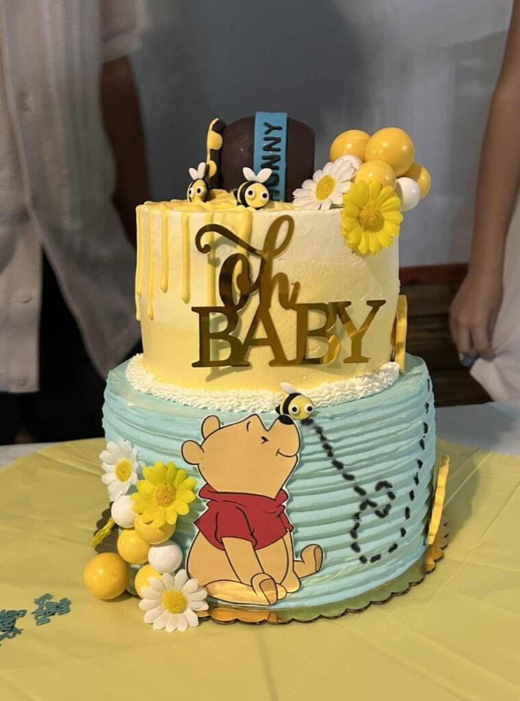 Cake by Danilicious Sweets
