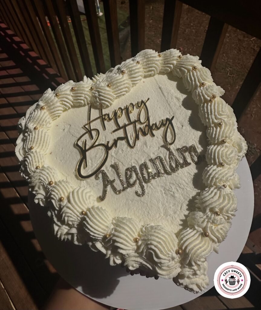 Cake by Cecy Sweets