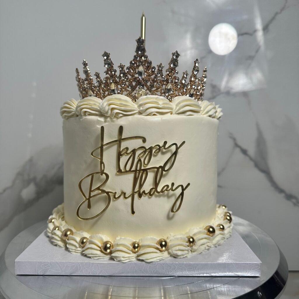 Cake by Herrera Sweet Studio