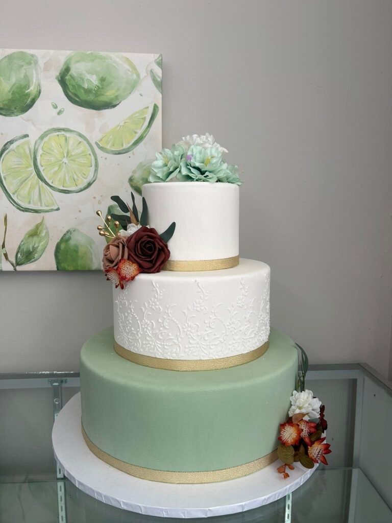 Cake by The Sweet Art Bakery