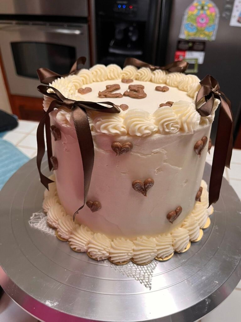 Cake by Dessys Desserts