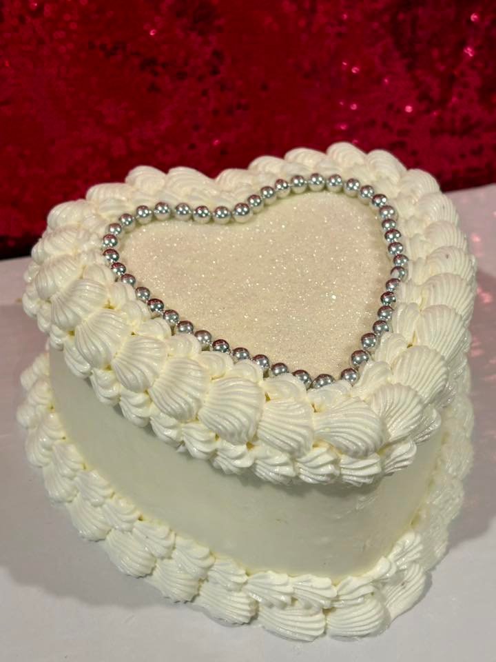 Cake by Buttercream and Lace Bakery