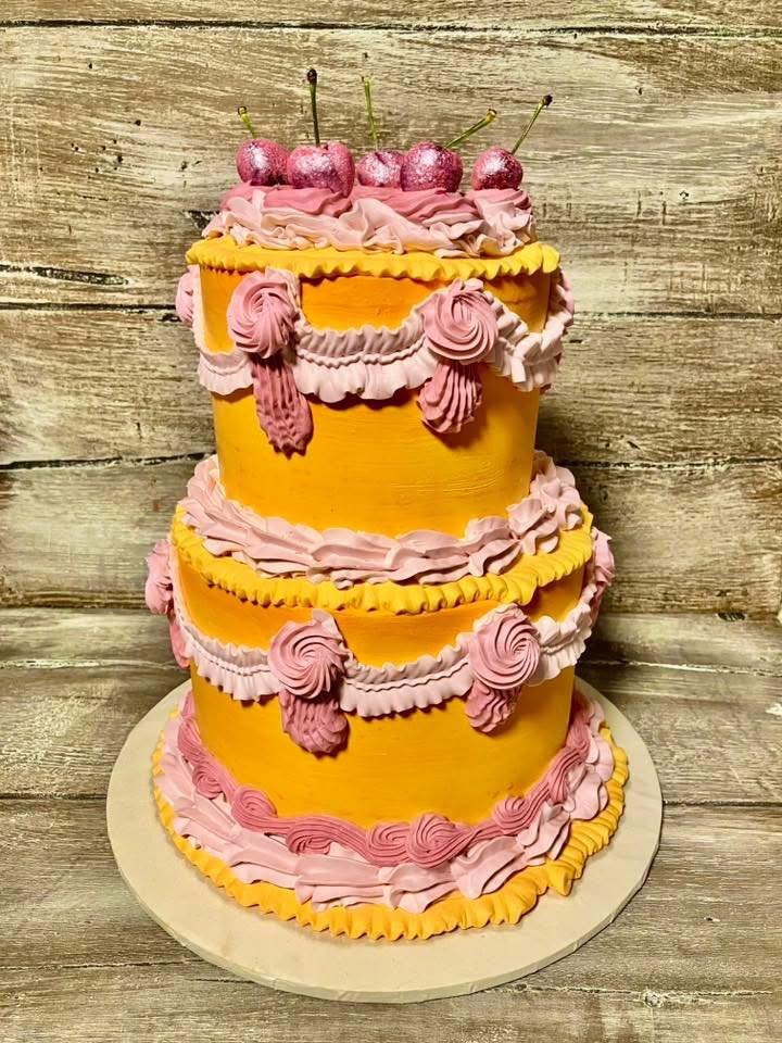 Cake by Heavenly Cake Creations