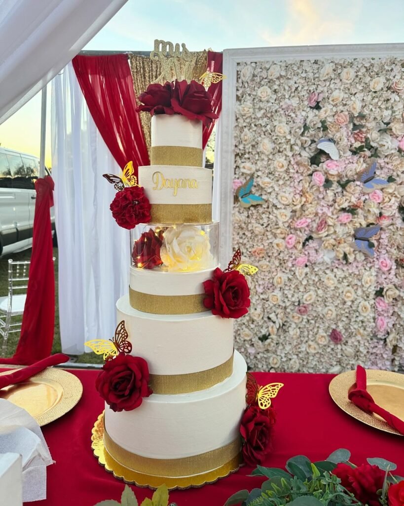 Cake by Sweet Bites