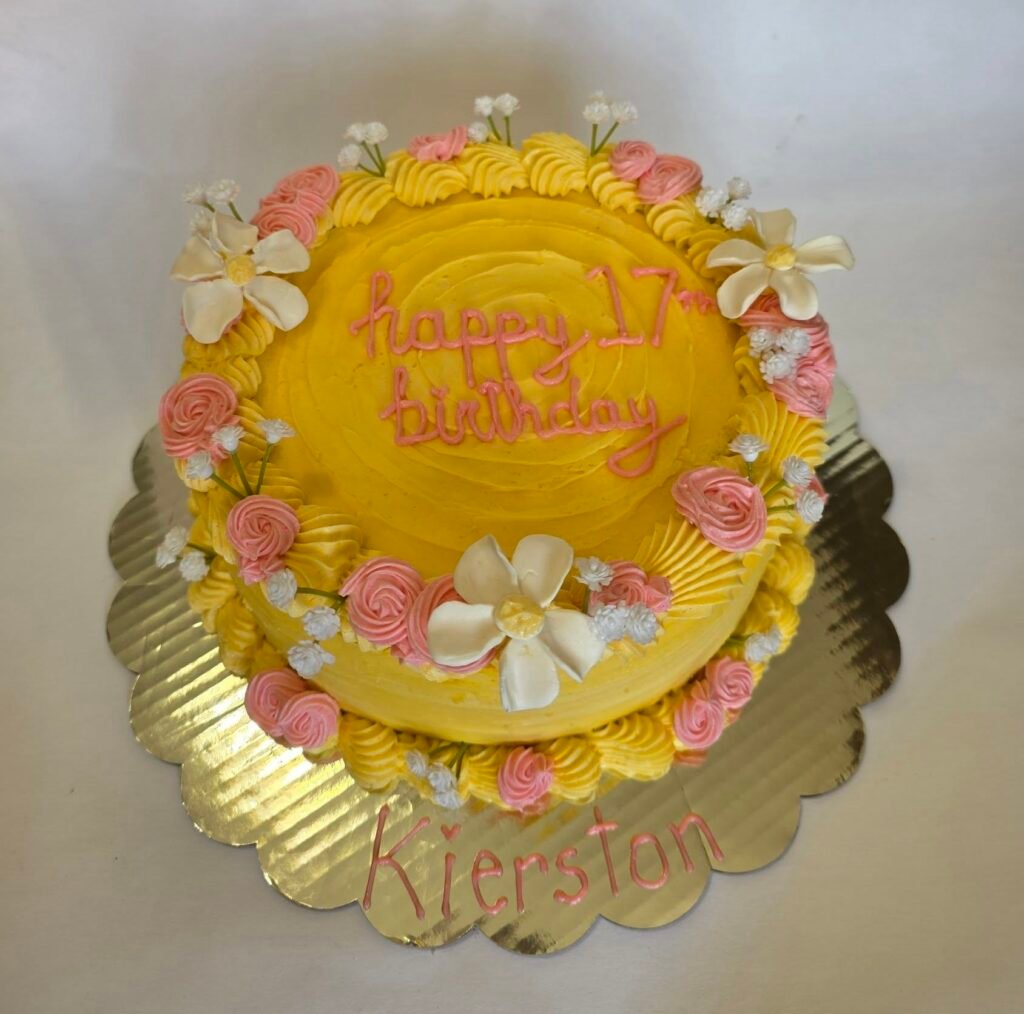 Carrot Cake by Jaylyn Bakes