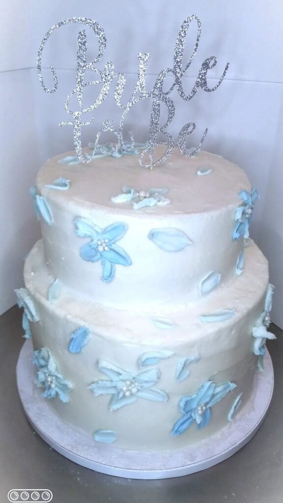 Cake by Jolly Jenny's