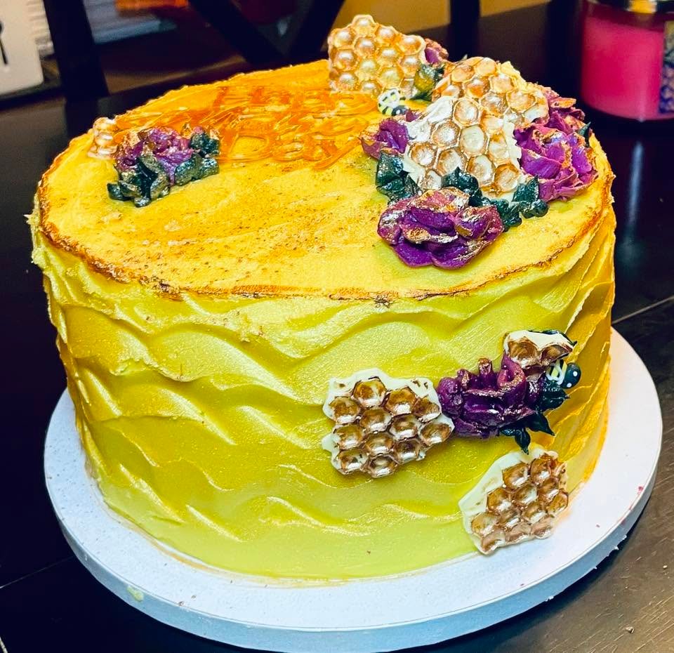 Cake by Mix it up Sweets & Treats