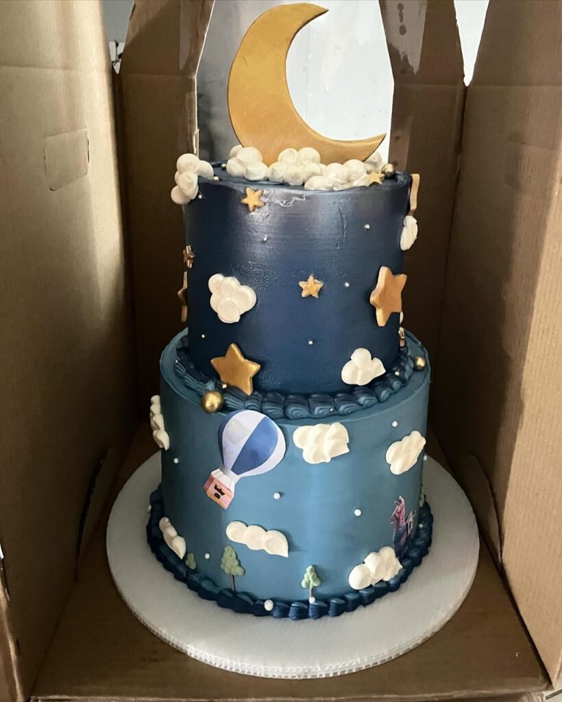 Cake by Saucyy Bakes
