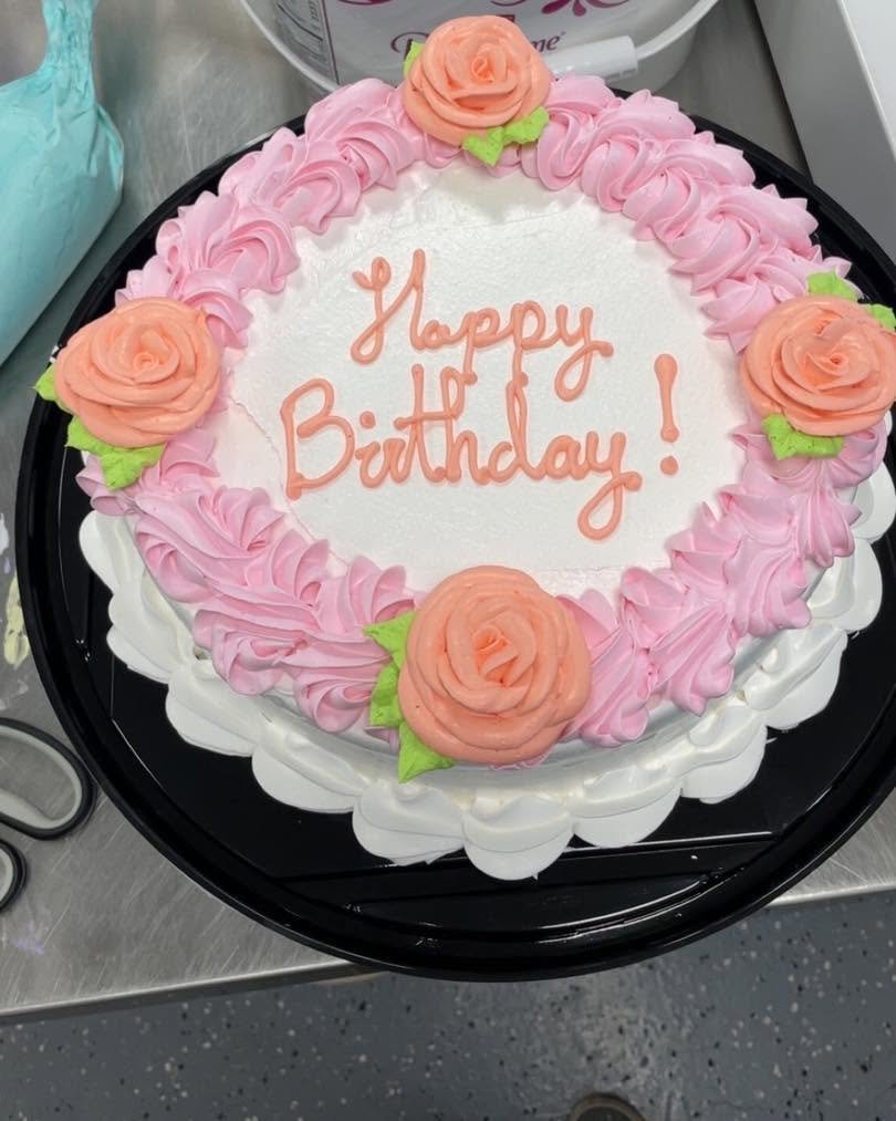 Cake by Savvy Confections & Creations