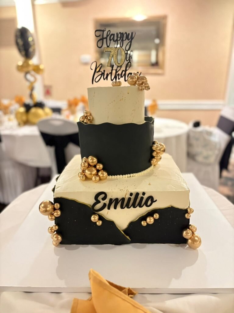Cake by Sunflour Sweets