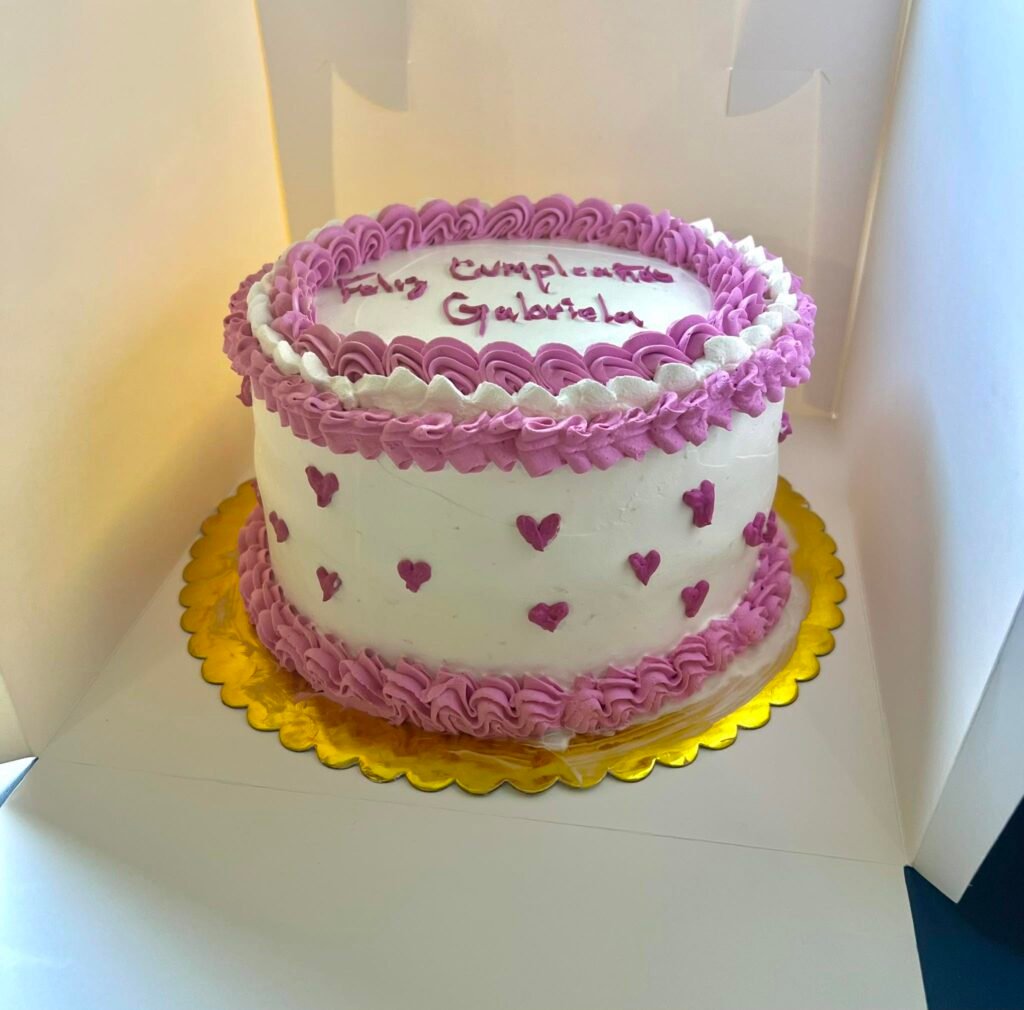 Cake by Yohana's Sweet Cake's