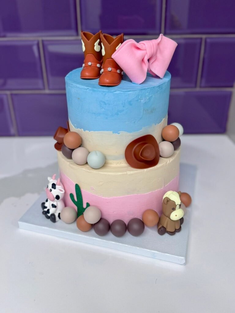 Cake from Caked by Crissie