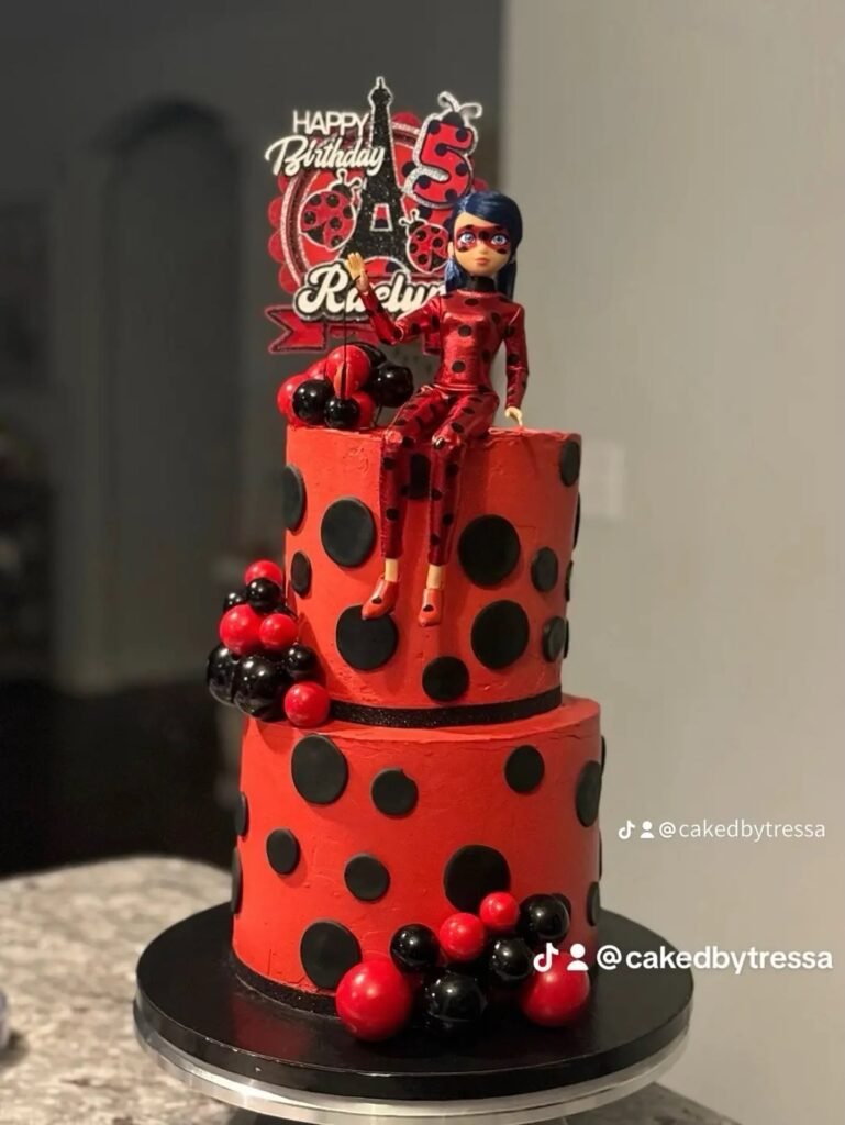Cake from Caked by Tressa