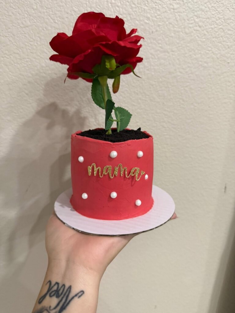 Cute Pot Cake from Pretty n’ Bake by Yarely