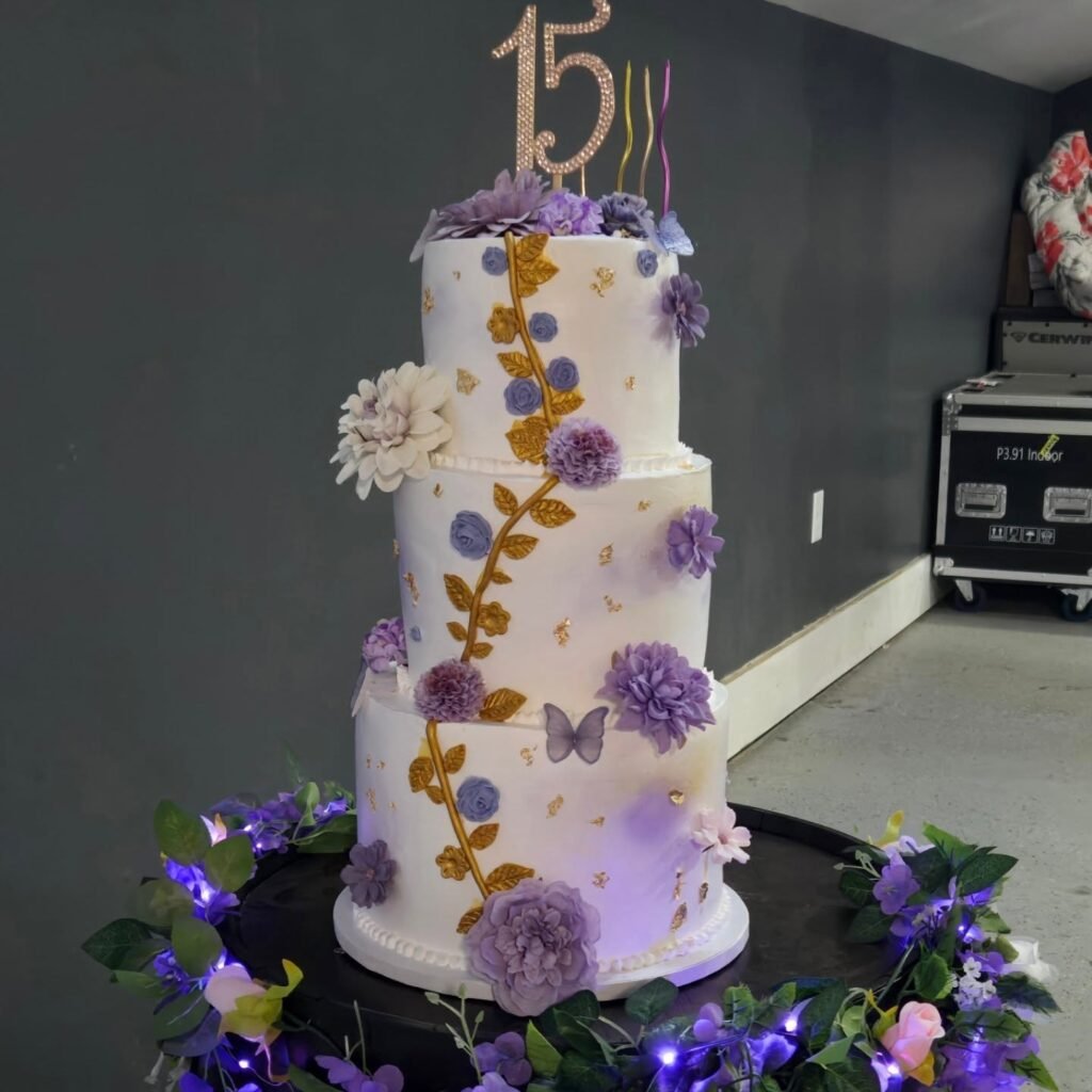 Cake by Jessy Little Love Bites