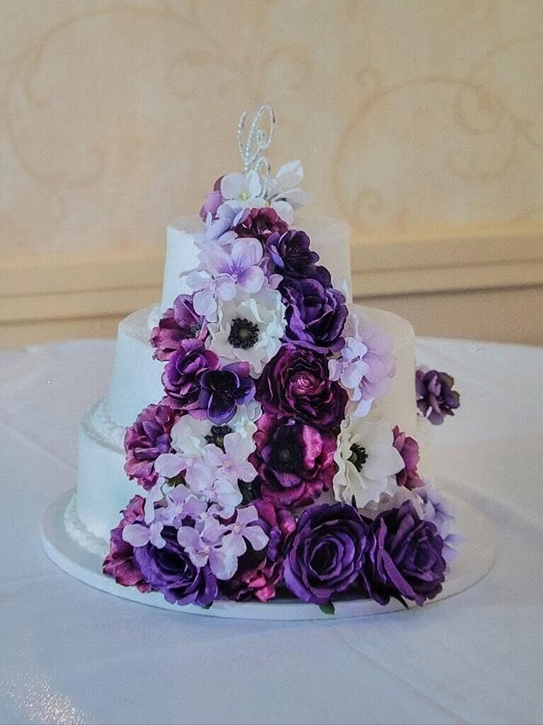 Cake by Kari’s Sugar Boutique