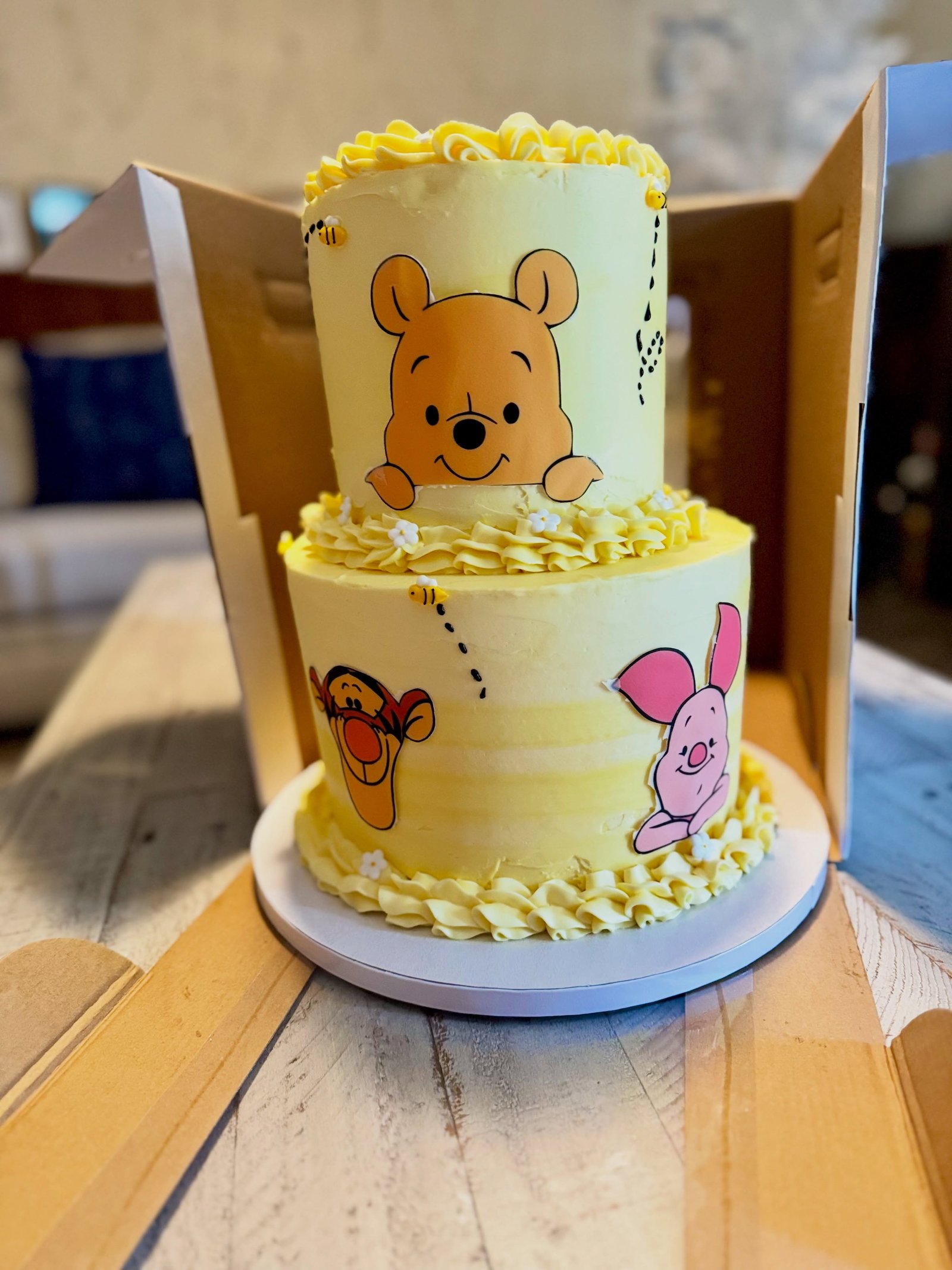 Cake by MY Sweet Corner