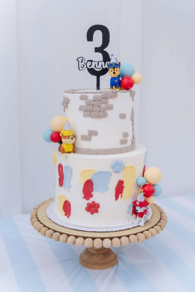 Cake by OMG Sweets