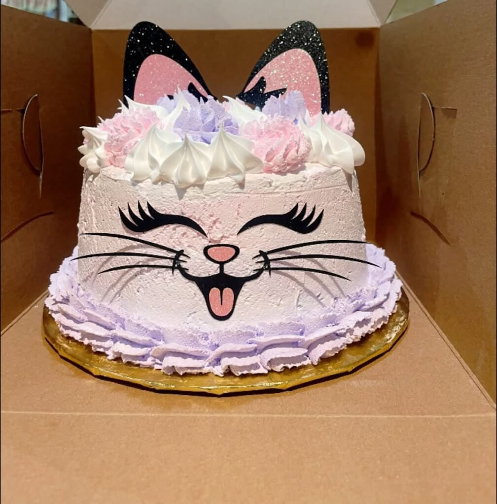 Cat Cake from Treats by Josweet