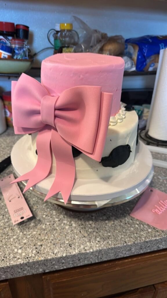 Cake by Buttercream Bliss