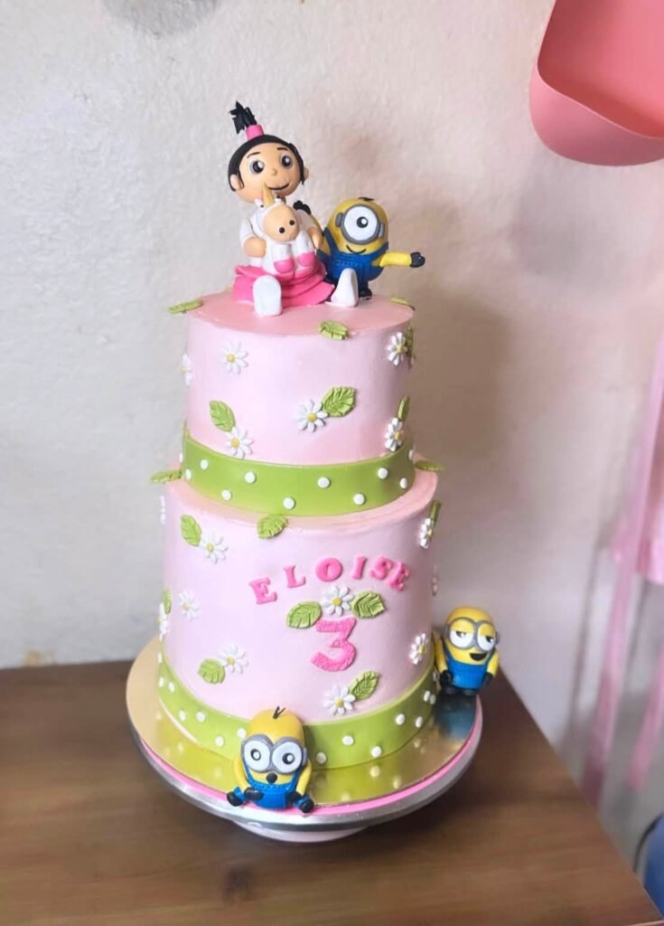 Cake by CrisCakes